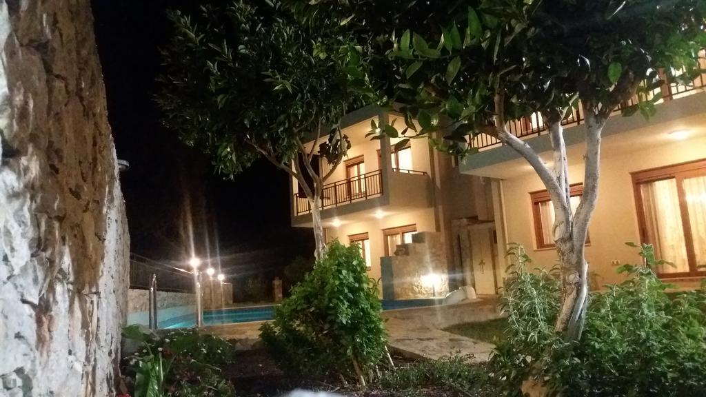 Petrochori ApartHotel Esterno foto